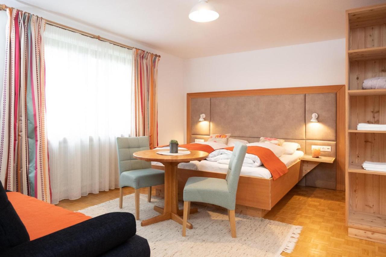 Santner, Hotel Eugendorf Zewnętrze zdjęcie