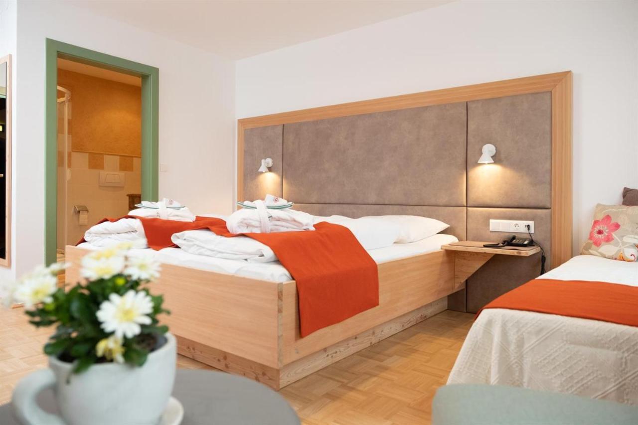 Santner, Hotel Eugendorf Zewnętrze zdjęcie