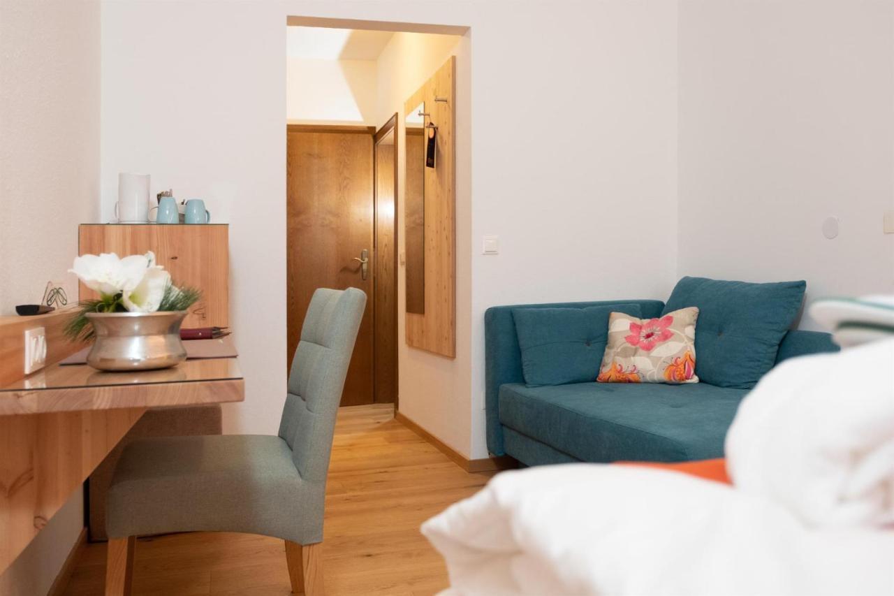 Santner, Hotel Eugendorf Zewnętrze zdjęcie
