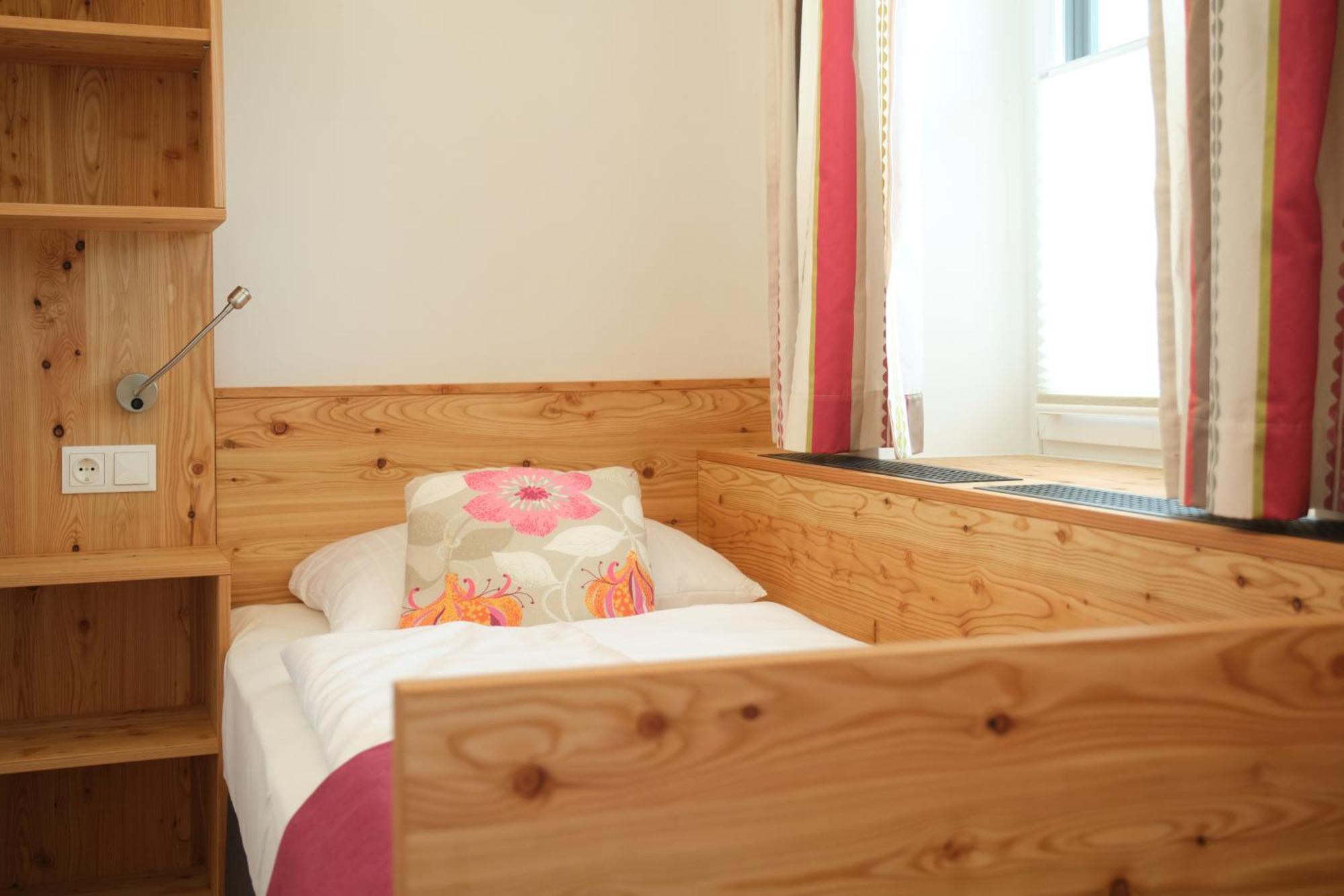 Santner, Hotel Eugendorf Zewnętrze zdjęcie