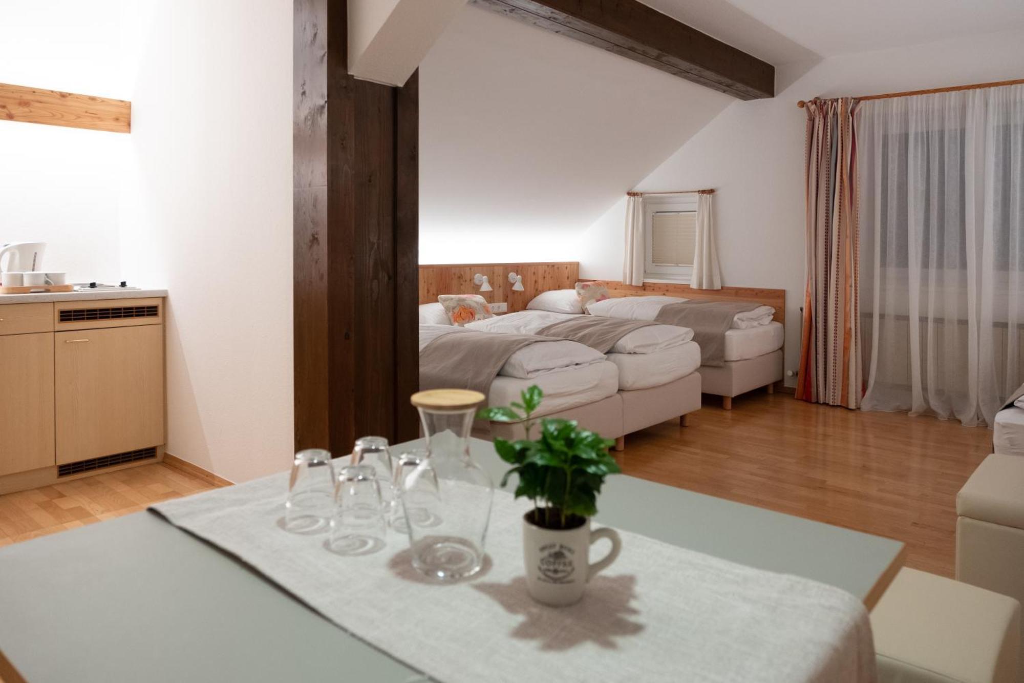 Santner, Hotel Eugendorf Zewnętrze zdjęcie